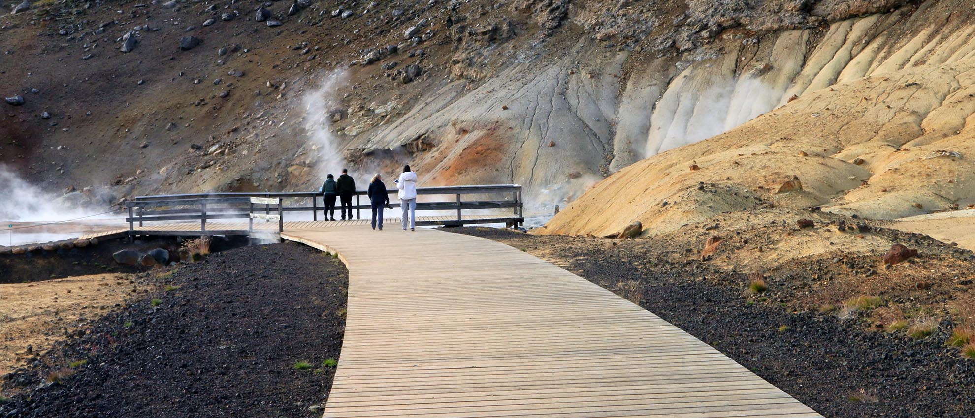 Iceland for Everyone: Accessible Natural Wonders by Car