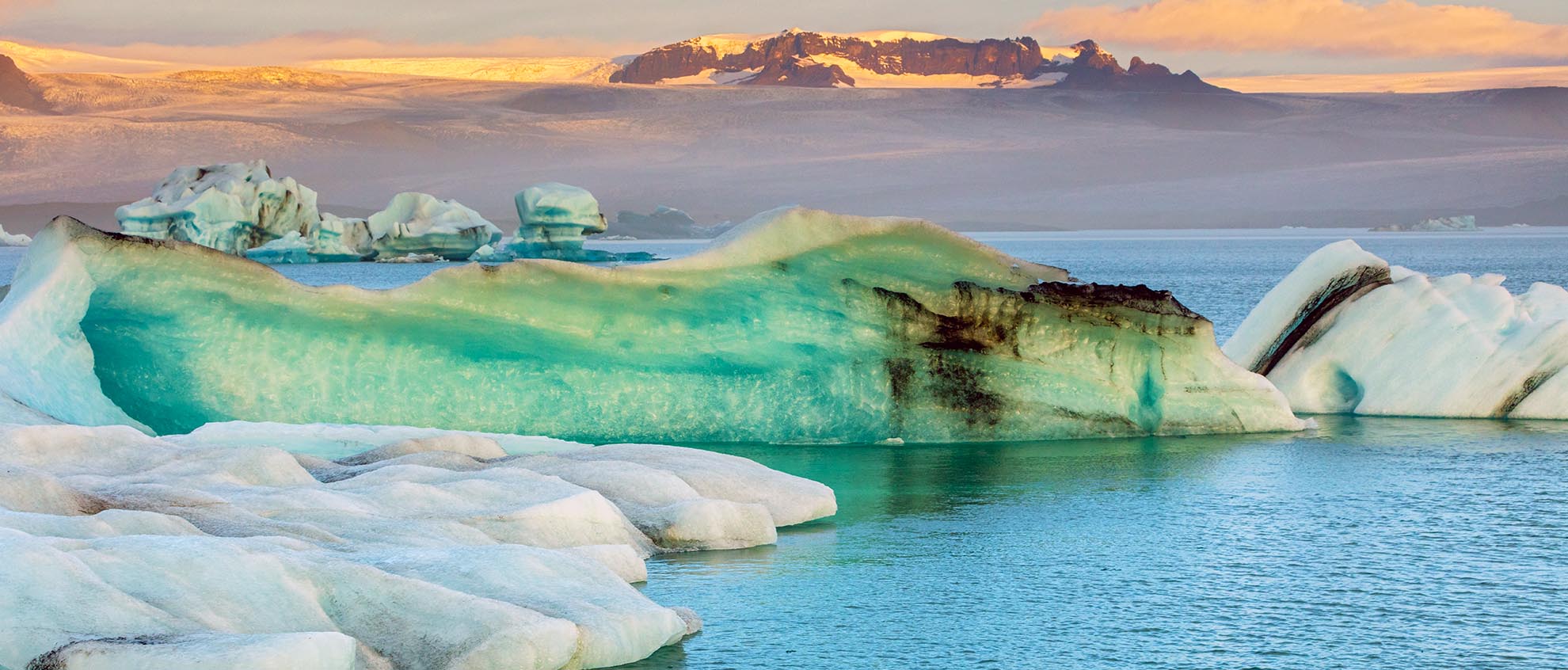 Fjallsárlón vs Jökulsárlón: Which Glacier Lagoon to Visit by Car?