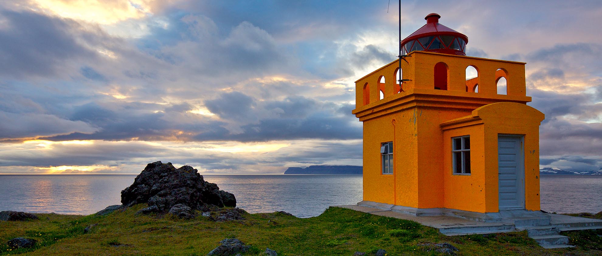 Self-Drive Adventures to Iceland’s Remote Lighthouses