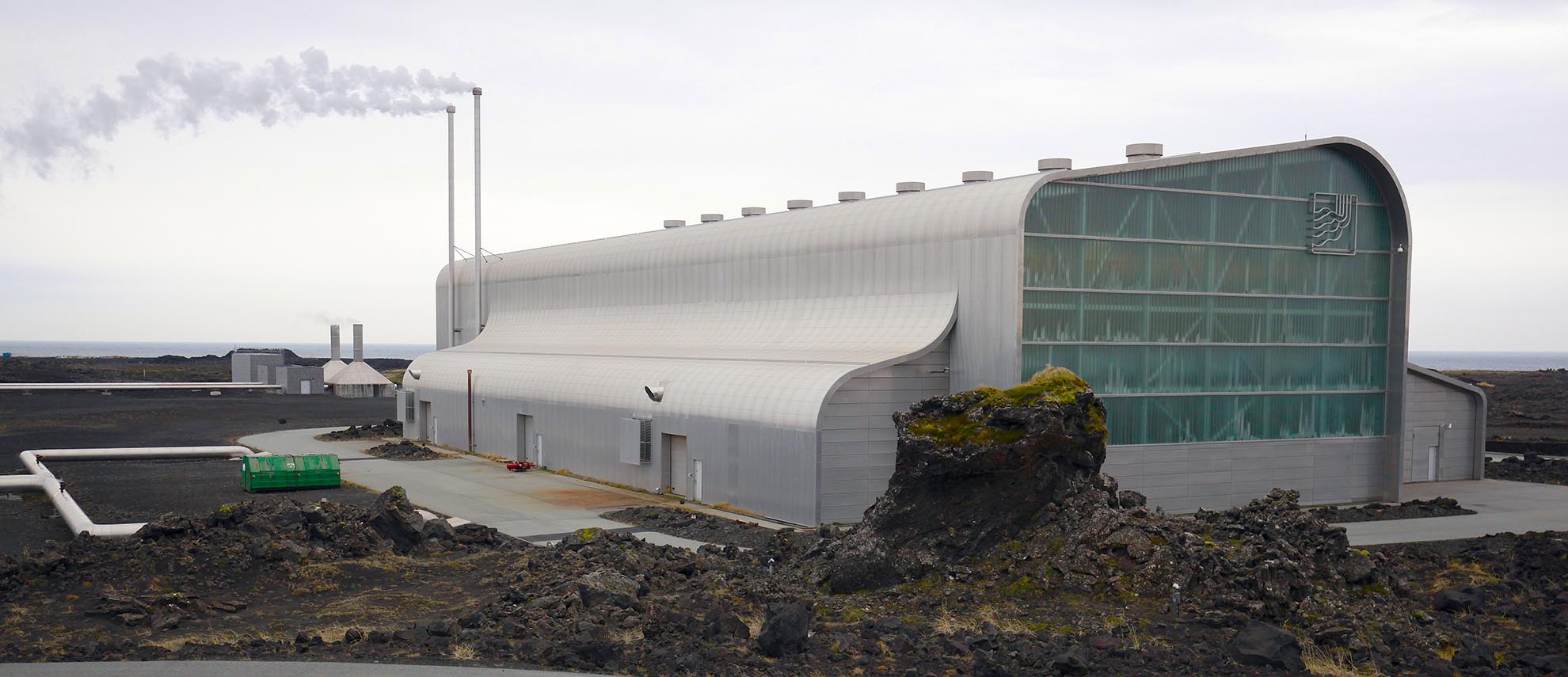Geothermal energy is used to heat approximately 90% of Icelandic homes and buildings.