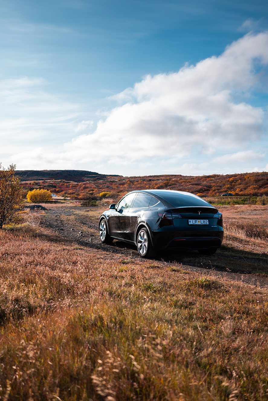 Tesla driving on Icelandic gravel road