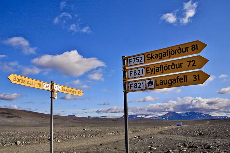How to Use Road.is to Check Road Conditions in Iceland