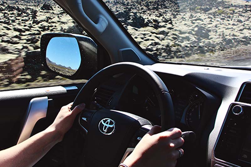 Navigating Icelandic roads in May