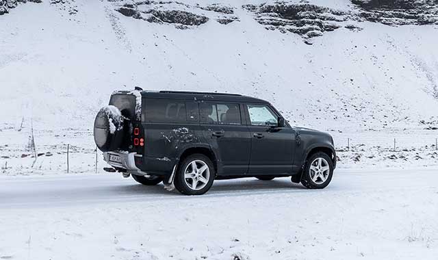 winter car rental Iceland