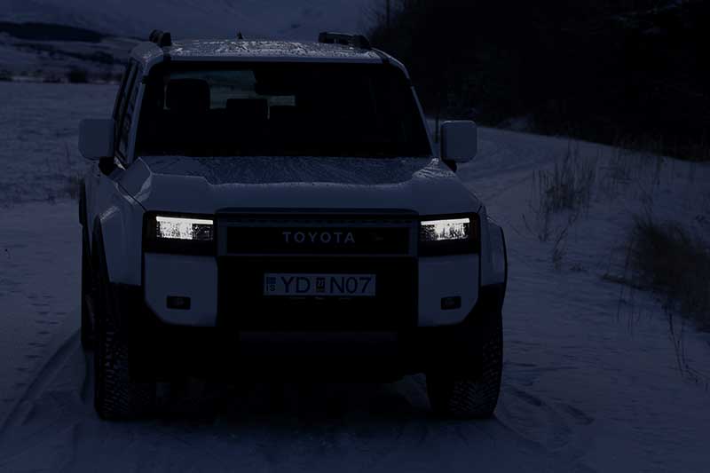 Information about driving after dark in Iceland