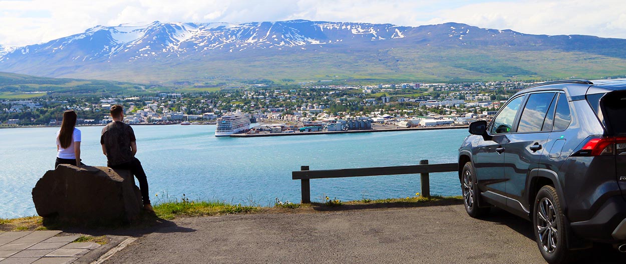 akureyri rent a car