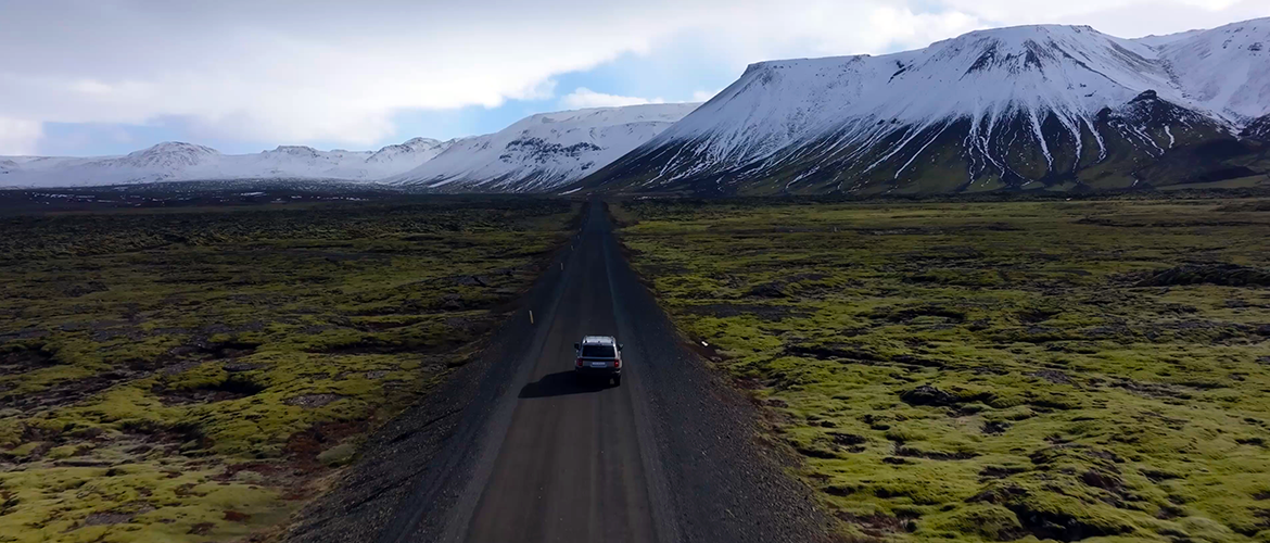 Iceland 4x4 car rental offers